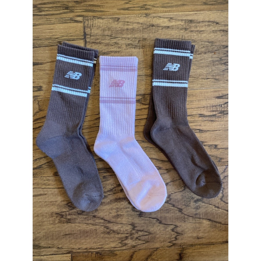 New Balance Crew Socks 3 Pair Lot Pink Brown Athletic Casual‎ Socks Medium